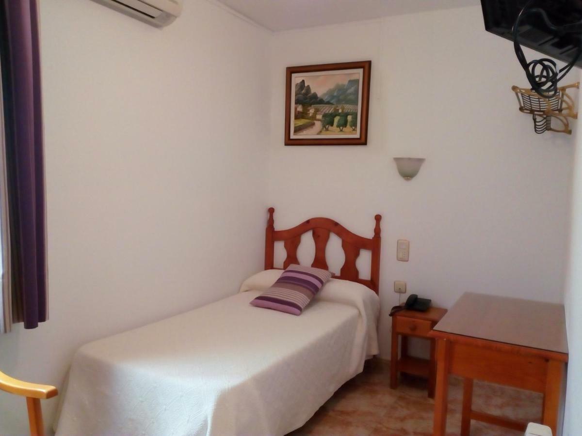 Hostal Rural Montual Los Baños Dış mekan fotoğraf
